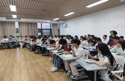 國際商學院2024屆青年馬克思主義線下培訓班開課啦